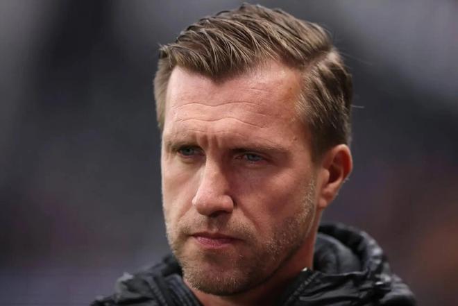 克勒舍谈法鹰转会策略：俱乐部理念清晰，清楚哪些球员能执行