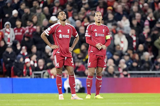 1:4！利物浦兵败如山倒，欧冠惨败荷甲，3场丢10球，斯洛特危险了