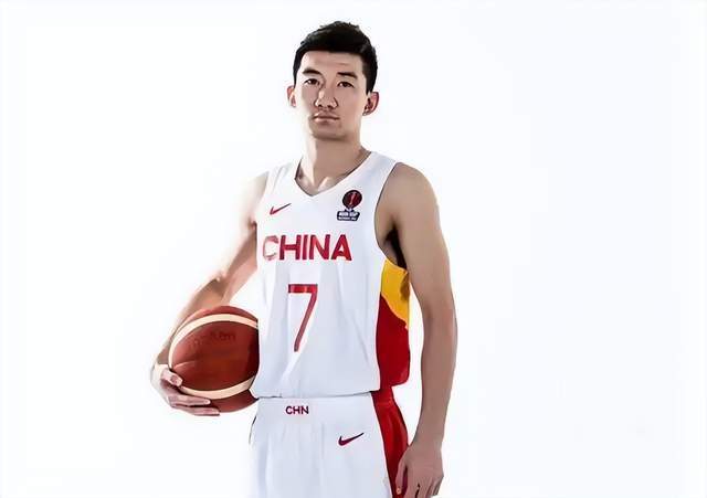 從周琦和胡明軒的災難發揮看，應該給王哲林和孫銘徽一次機會