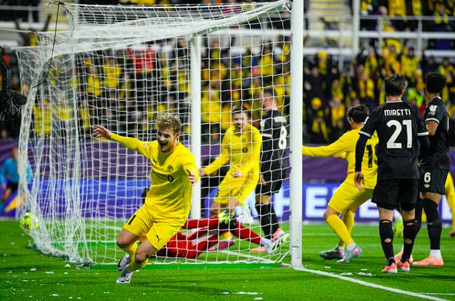 欧冠之夜：切尔西3球被吹仍3-0巴萨 曼城0-2勒沃库森 尤文3-2绝杀