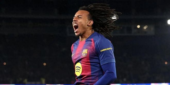 2-1！后卫铁树开花梅开二度，巴萨2-1击败法兰克福