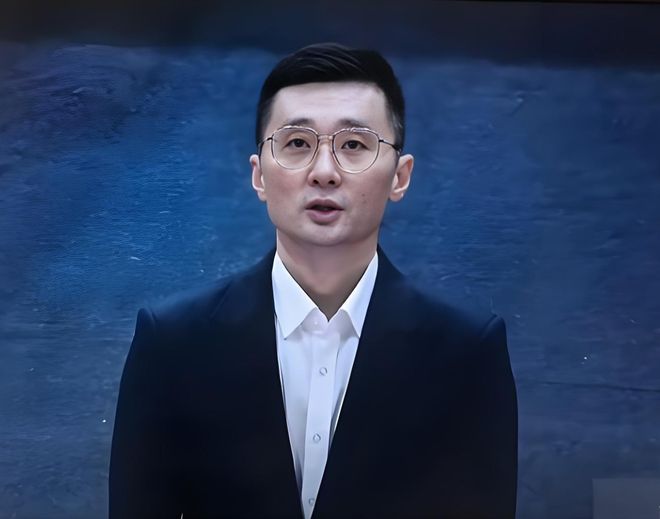 輸吉林6分！劉煒批評新疆隊1人，球迷：最差的就是你，下課吧